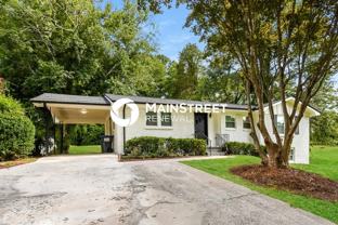 983 Overbrook Cir - Photo 1 of 1