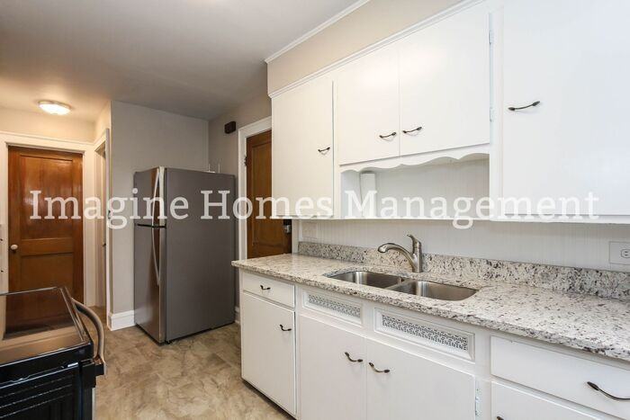 1297 Westlake Ave - Photo 6 of 14