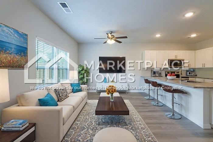 3415 Briar Rose Ct - Photo 3 of 22