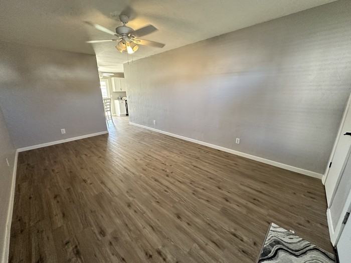 202 Dianna Dr - Photo 4 of 16