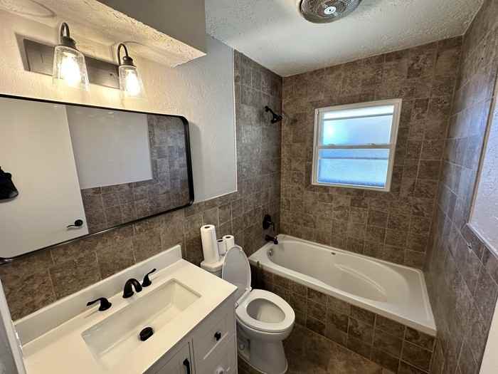 202 Dianna Dr - Photo 7 of 16