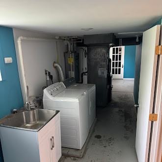 118 Beech St - Photo 4 of 28