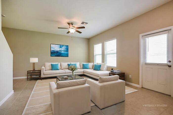 2681 Island Pond Rd - Photo 4 of 11
