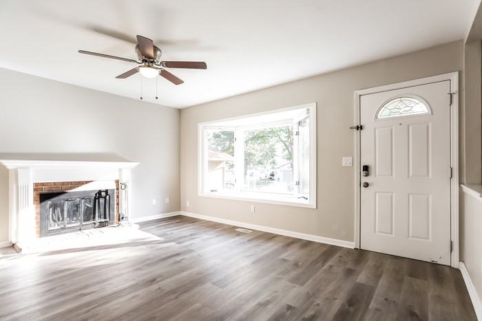 4177 S Olathe Way - Photo 4 of 15