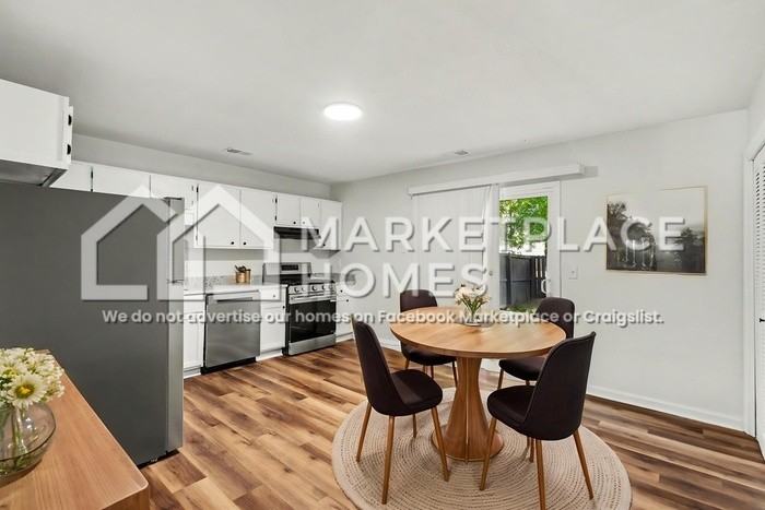 5128 Lakeview Ct - Photo 6 of 21