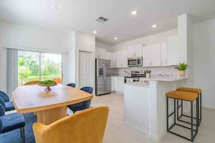 16611 Ancient Mariner Ln - Photo 5 of 45