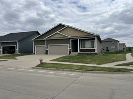 featured image of 1901 Ne Little Beaver Dr