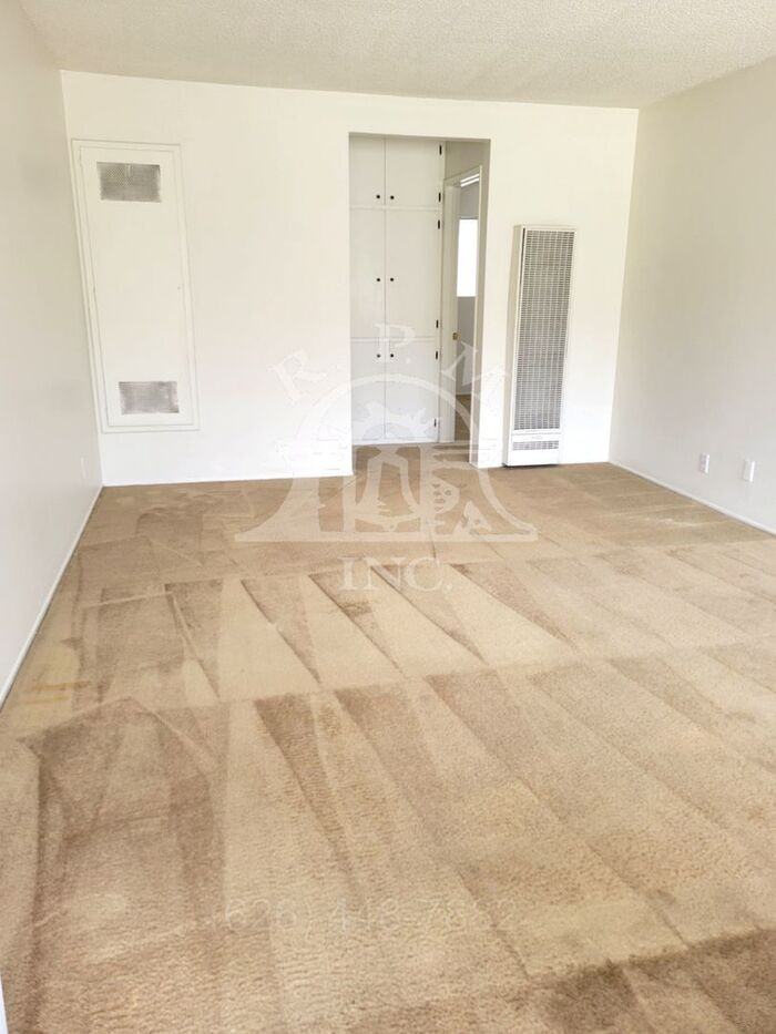 3144 La Madera Ave #D - Photo 3 of 7