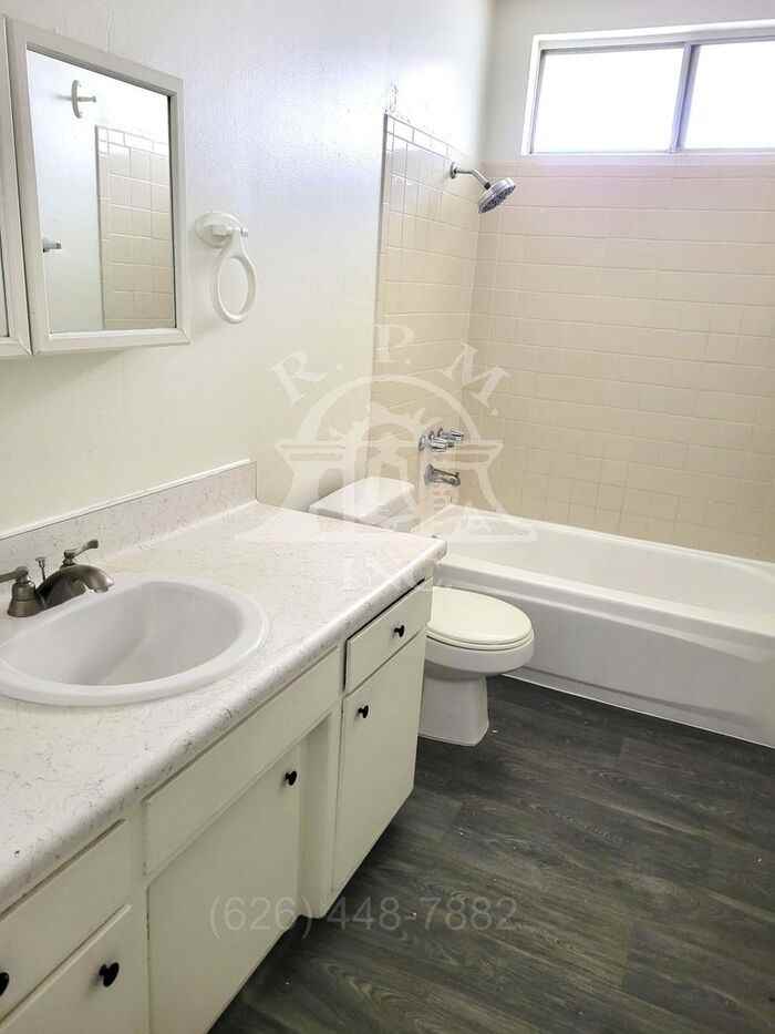3144 La Madera Ave #D - Photo 7 of 7