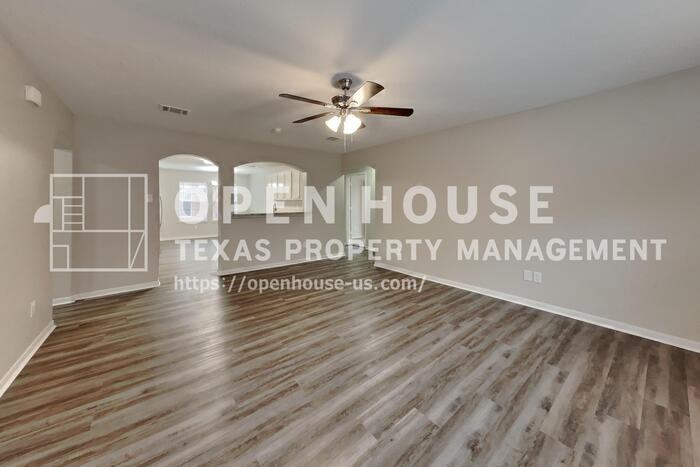 4614 Bridgestone Path Dr - Photo 5 of 21