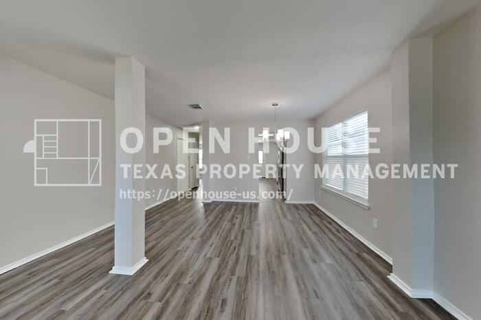 1806 Usher Ct - Photo 4 of 23