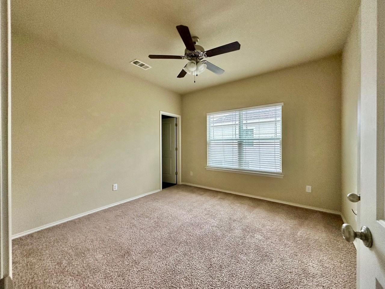 3512 S 4th St - Photo 7 of 12