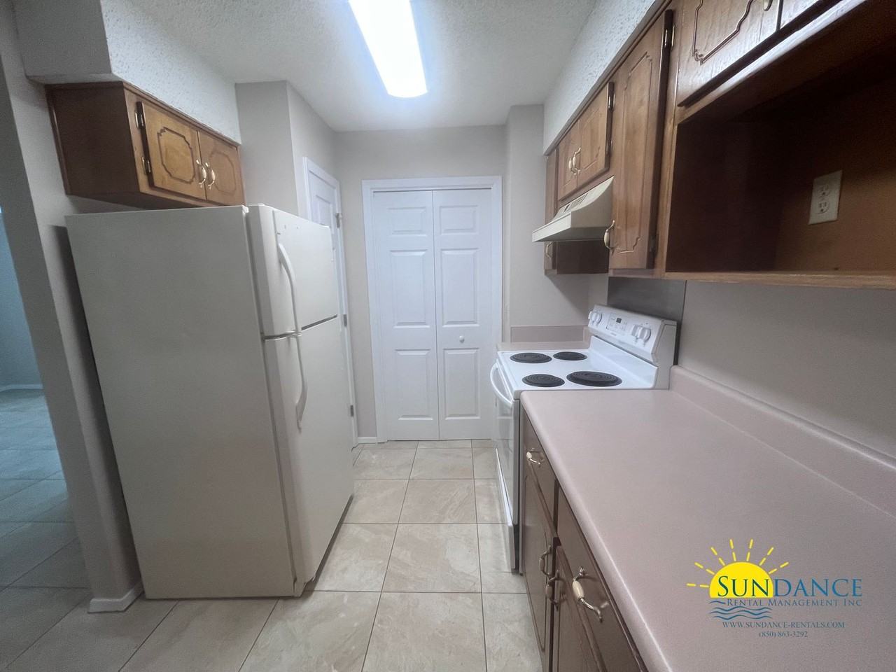 402 Harding Rd - Photo 7 of 14