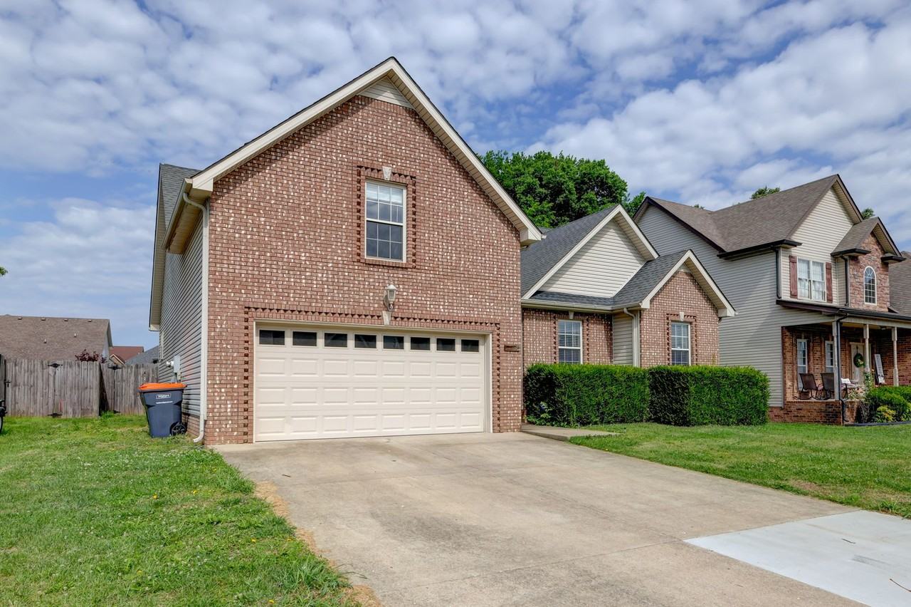 2924 Brewster Dr - Photo 2 of 50