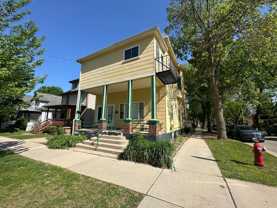 1202 Chandler St. - Photo 1 of 1