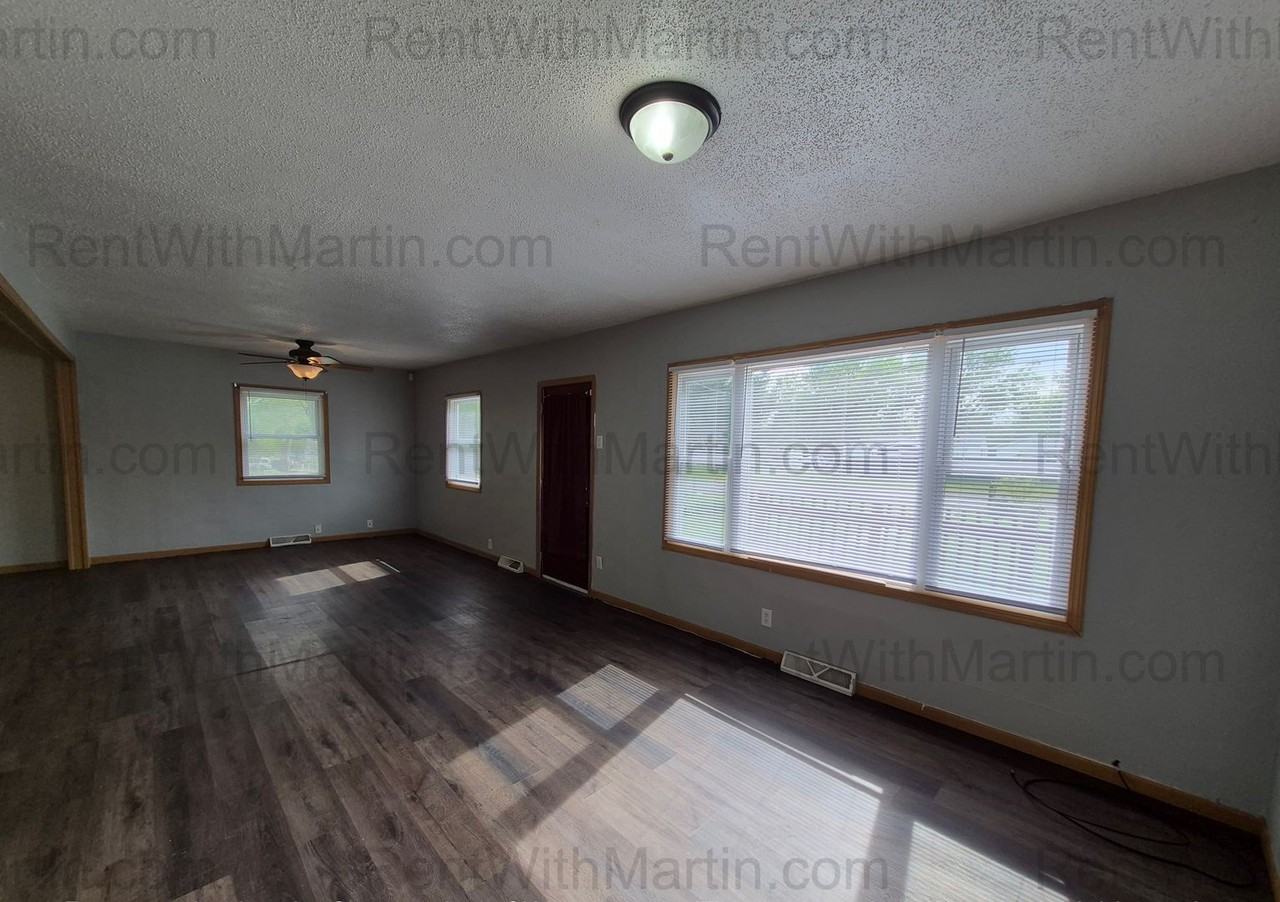 2014 Springview St - Photo 4 of 20
