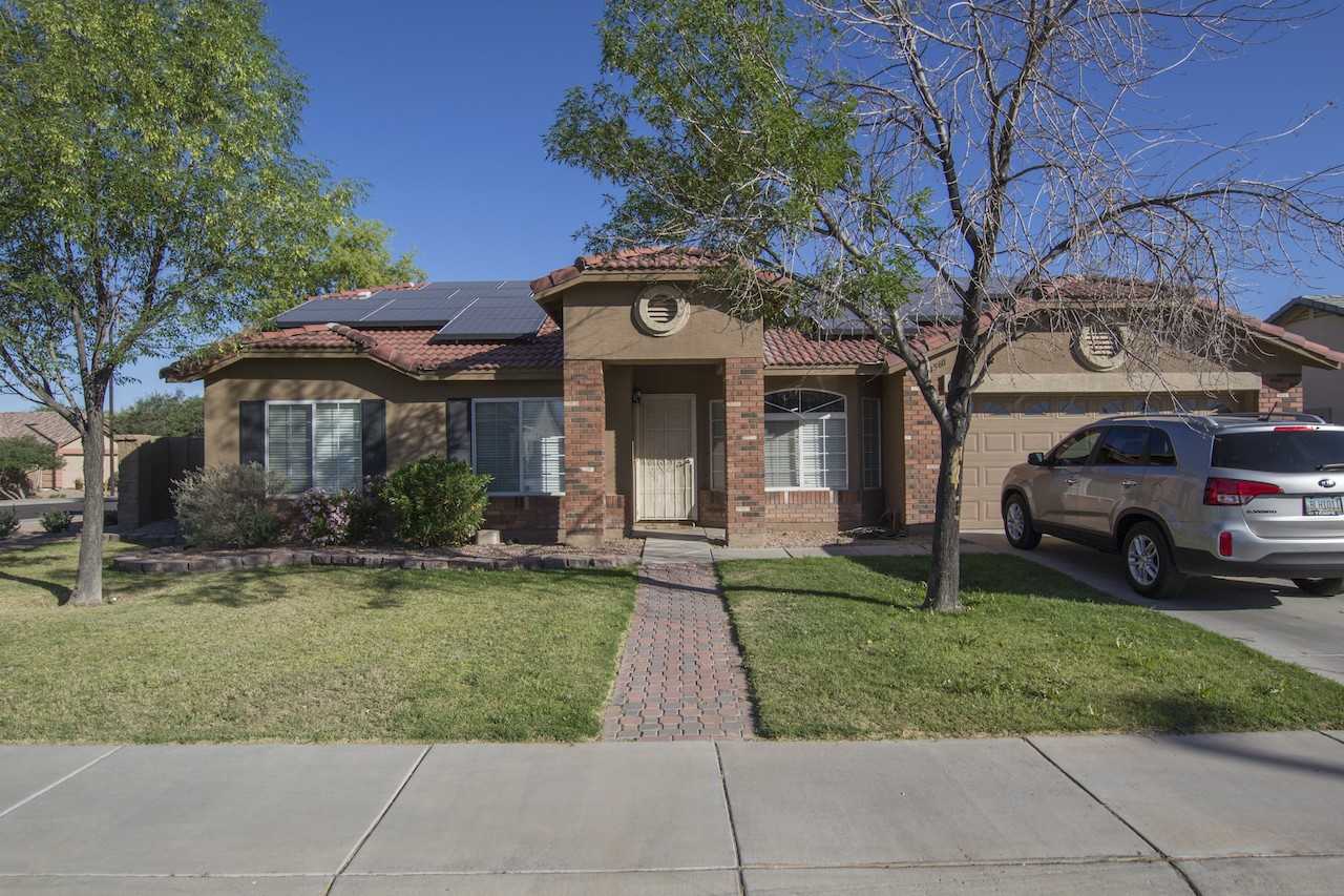 3560 E Thornton Ave - Photo 2 of 24