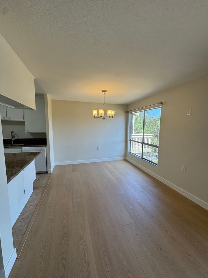 324 Chestnut Hill Ct #34 - Photo 4 of 19