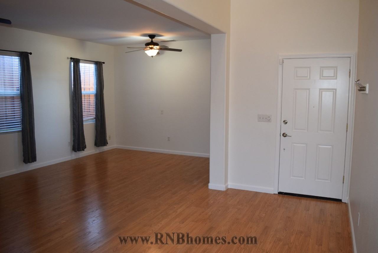 6569 Powder Ridge Dr - Photo 2 of 18