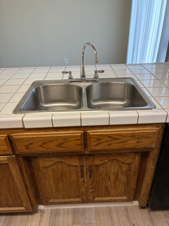 1373 Van Ct - Photo 7 of 19