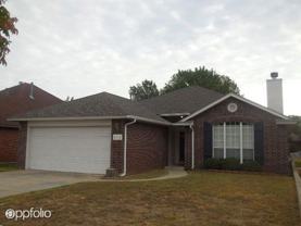 213 Pinafore Dr - Photo 1 of 1