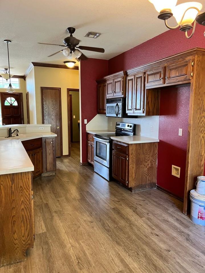213 Pinafore Dr - Photo 3 of 27