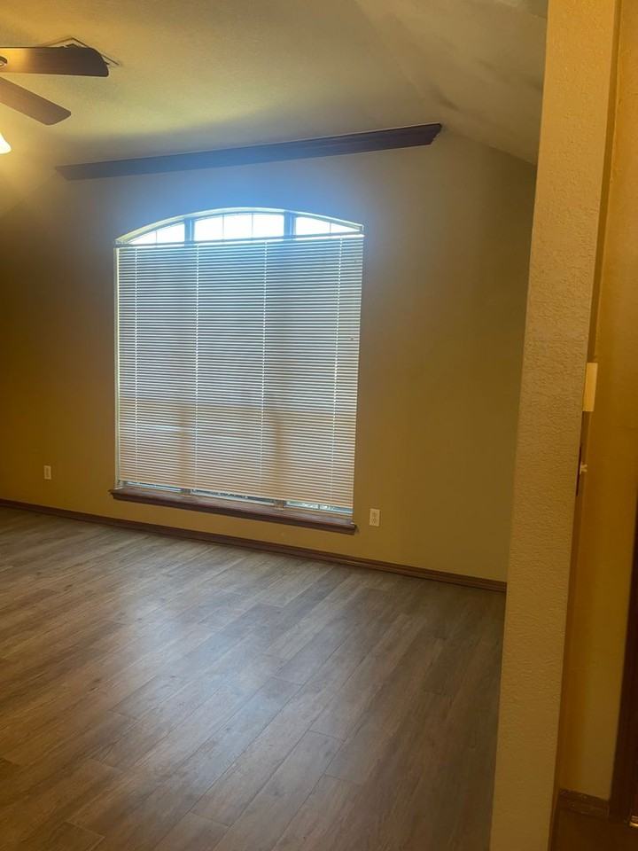 213 Pinafore Dr - Photo 7 of 27