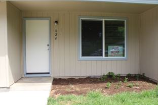624 Se 32nd Ct - Photo 1 of 1