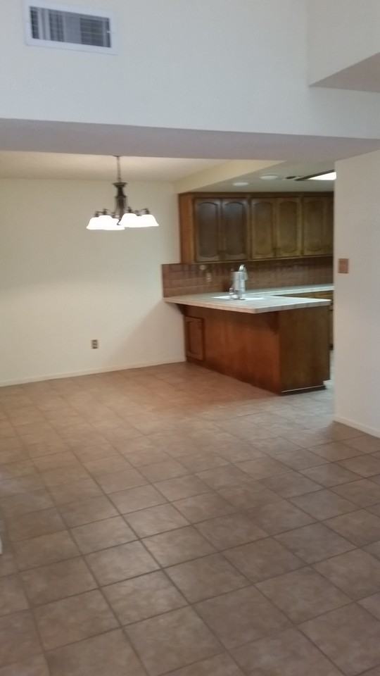12521 E Del Rey Dr - Photo 3 of 13