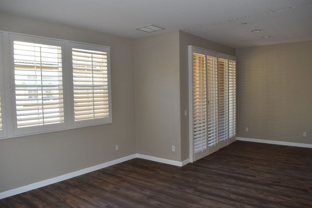 1815 Montilla St - Photo 2 of 17