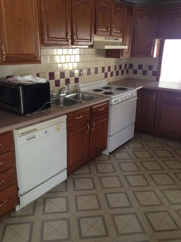 2112 Arapahoe Dr - Photo 3 of 20
