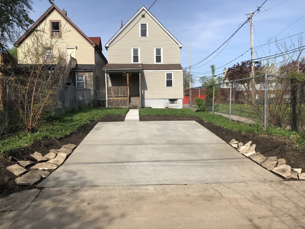 2236 N 29th St - Photo 4 of 23
