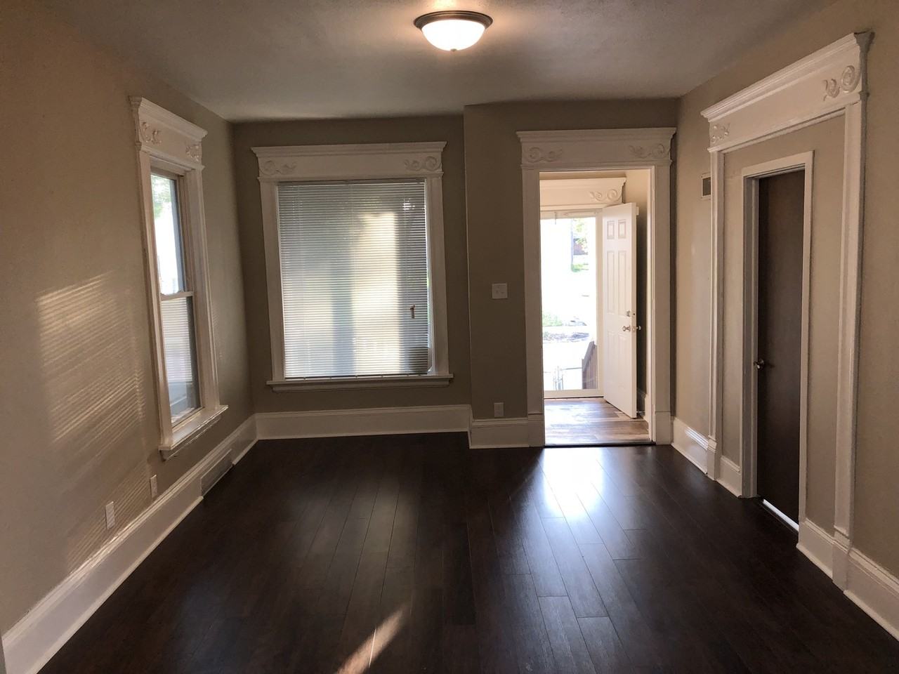 2236 N 29th St - Photo 5 of 23