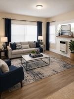 featured image of 626 W 7th St