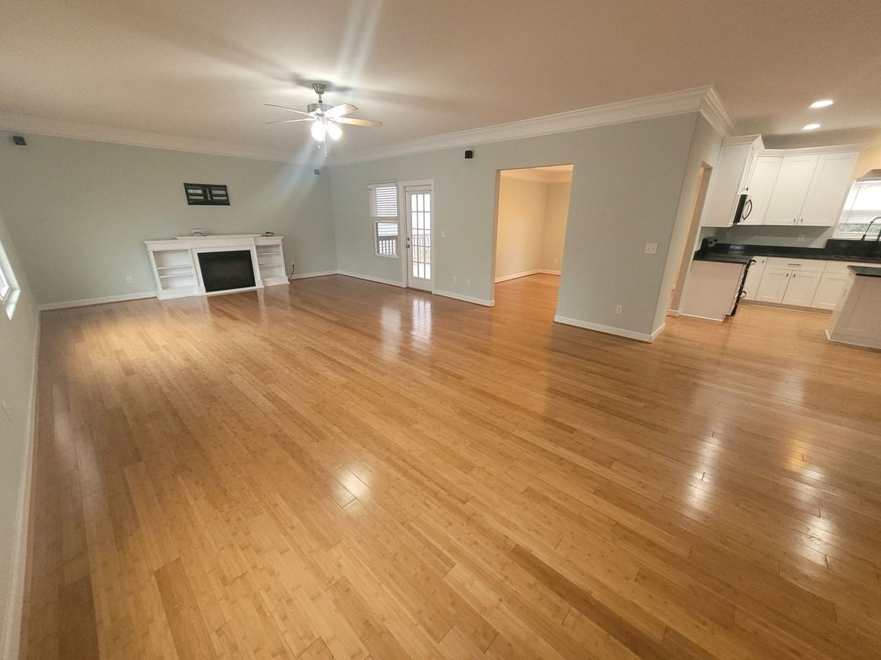 9532 15th Bay St - Photo 7 of 50