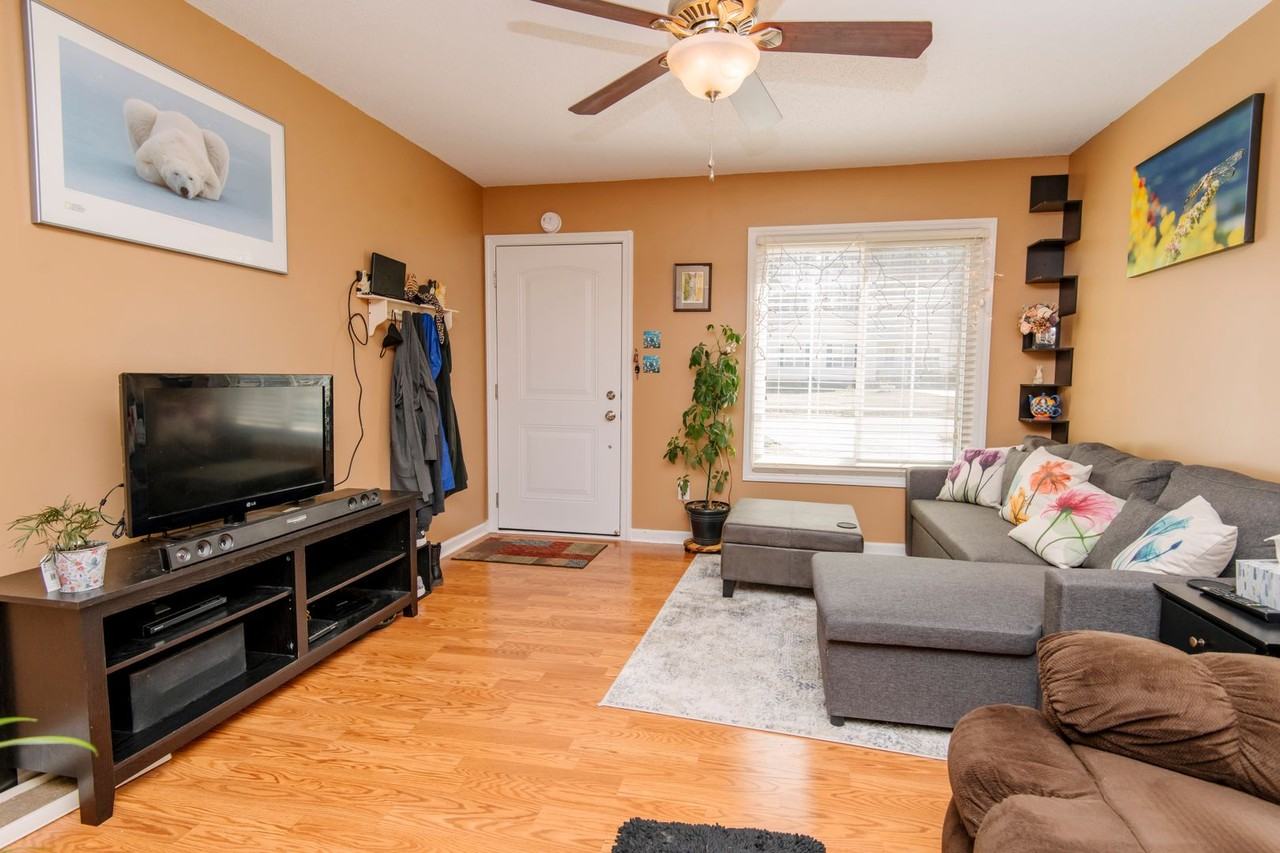 5741 Presentation St - Photo 4 of 13
