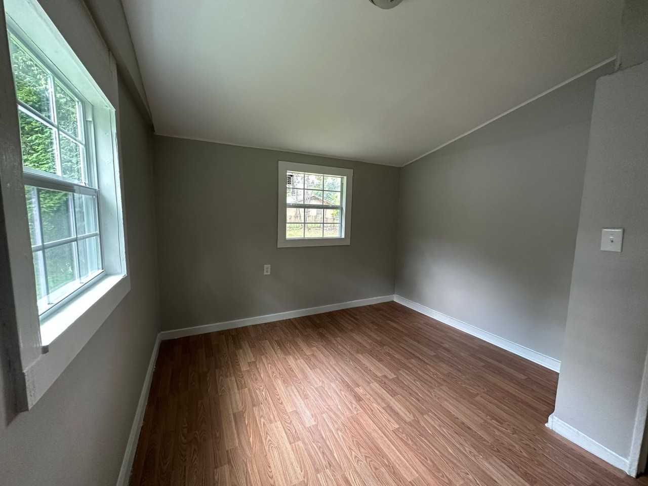 7224 Union Ave - Photo 5 of 10