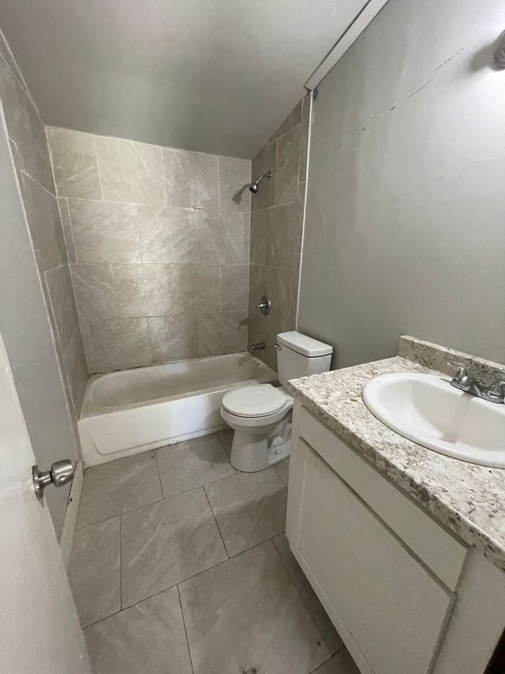 7224 Union Ave - Photo 6 of 10
