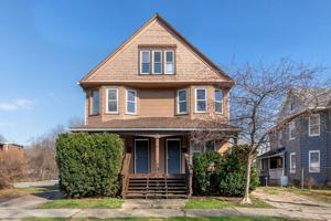 featured image of 679 Sherman St