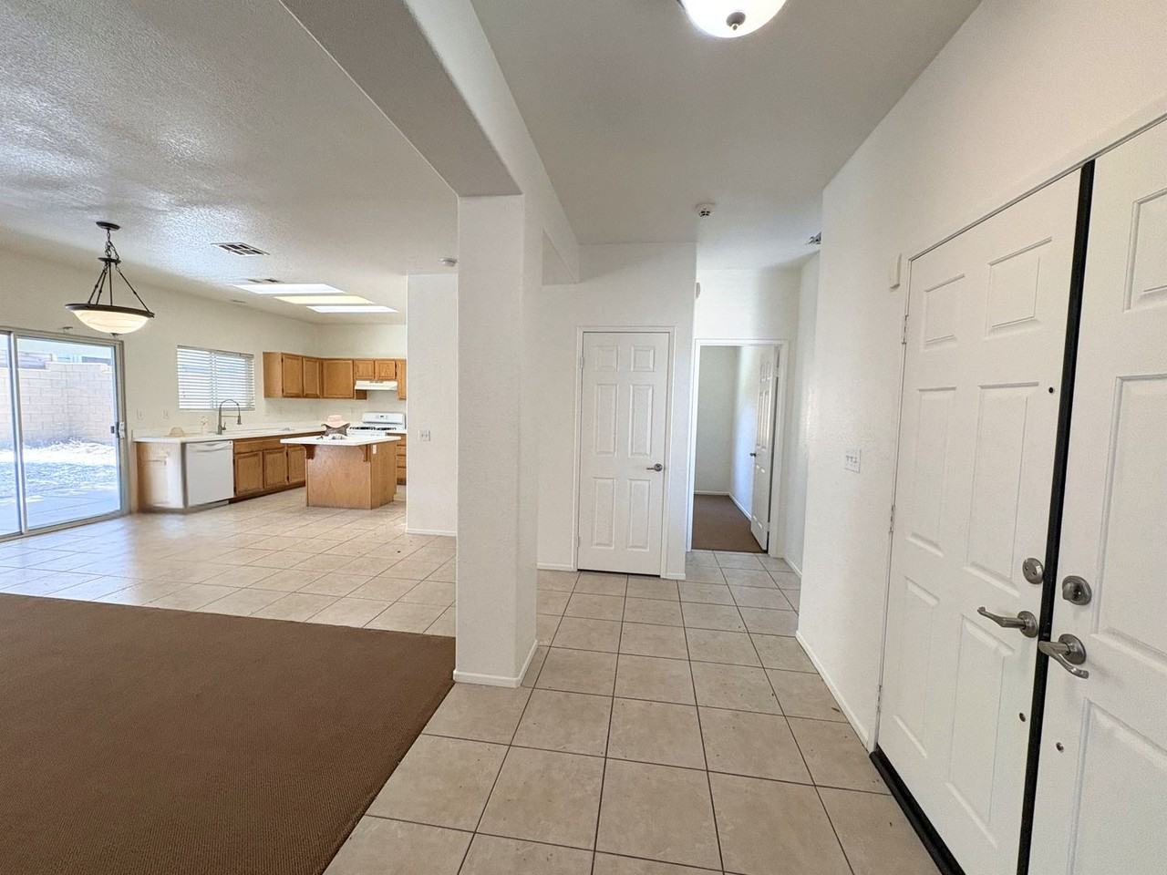 13085 Camden Ln - Photo 7 of 16