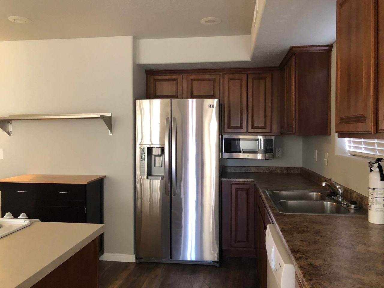 1863 W Clark Pkwy N - Photo 3 of 16