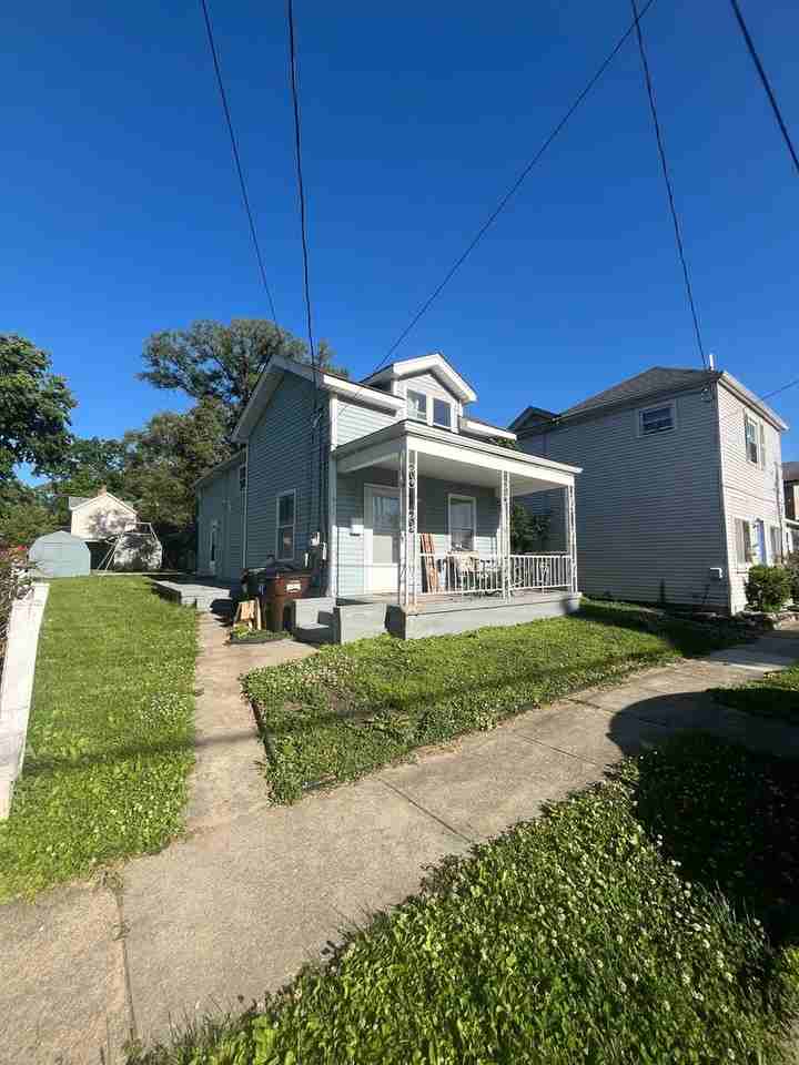 617 Van Roberts Pl - Photo 3 of 33