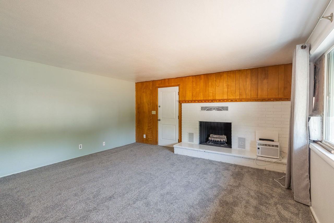 1404 S Michigan Ave - Photo 4 of 39