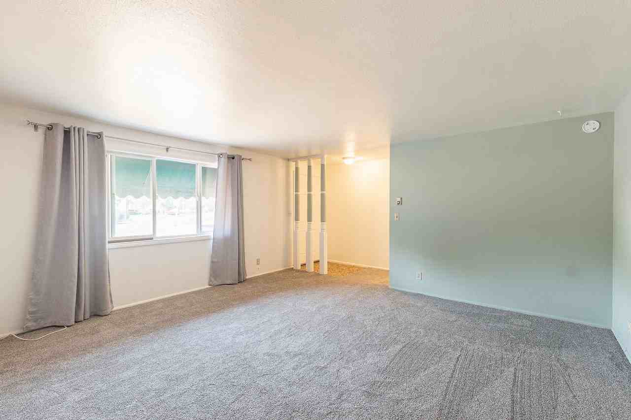 1404 S Michigan Ave - Photo 7 of 39