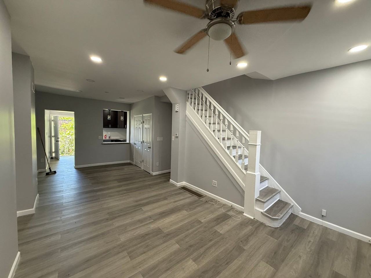 27 E Rittenhouse St - Photo 6 of 28