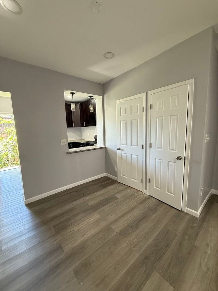 27 E Rittenhouse St - Photo 7 of 28