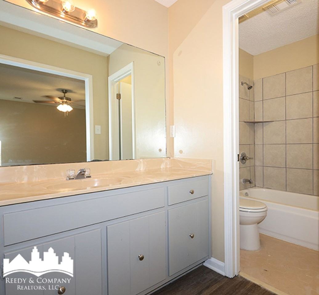 2692 Dromedary Dr - Photo 7 of 20