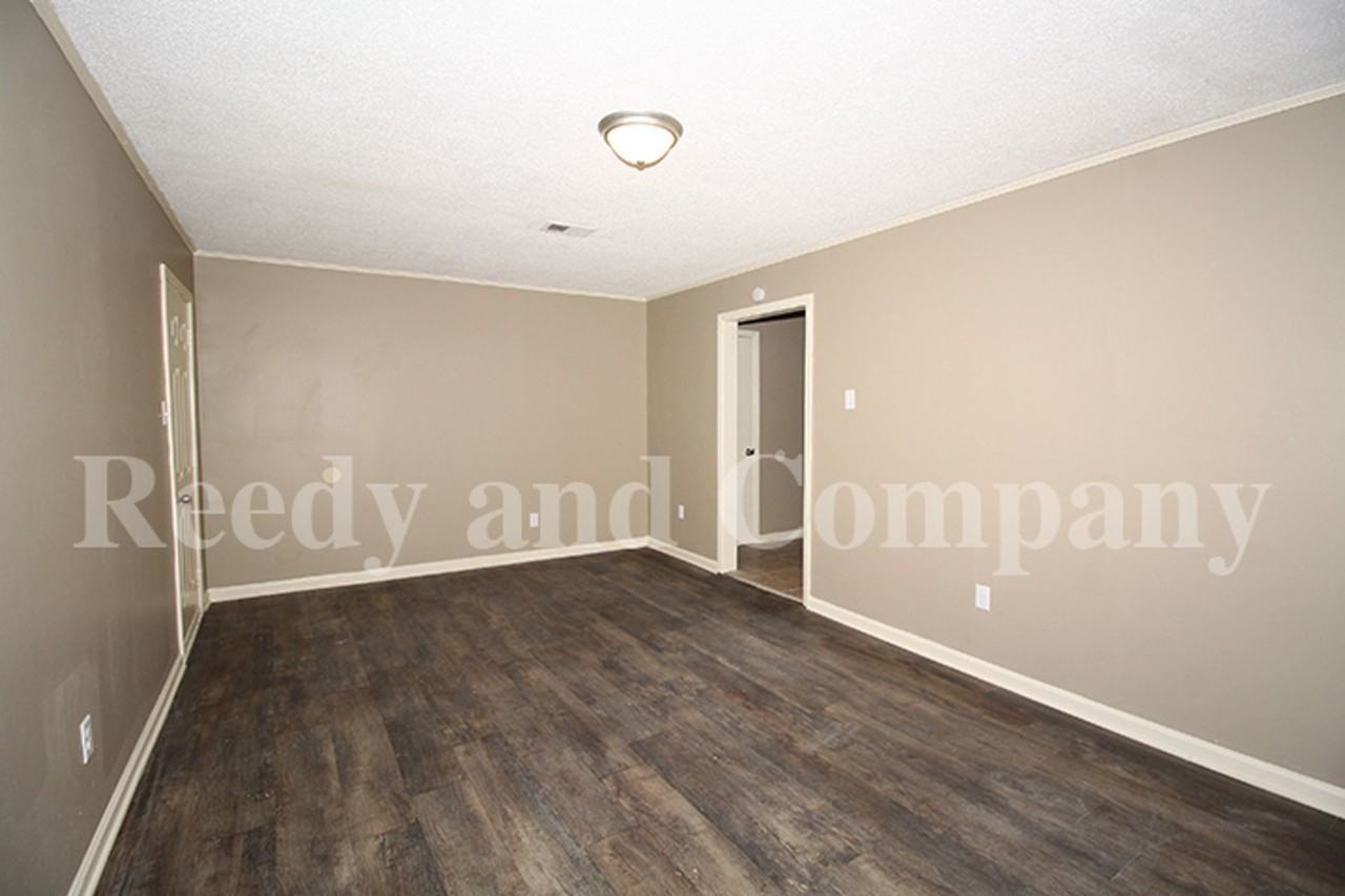 3777 Mccain Rd - Photo 7 of 23