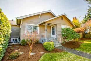 3015 W Emerson St - Photo 1 of 1