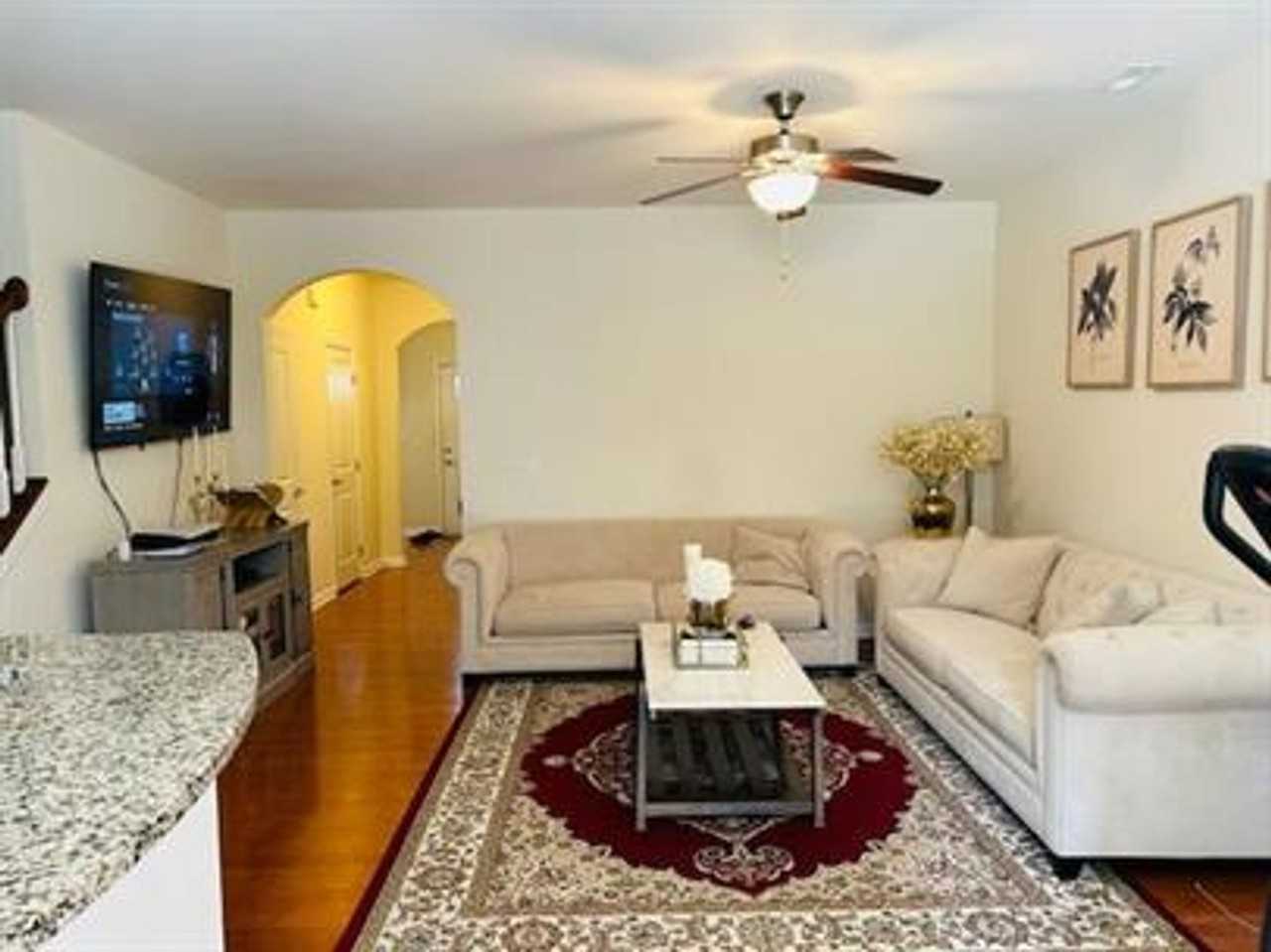 4 Glenside Dr - Photo 3 of 21